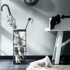 CAOS Suporte Para Guarda-chuva Preto